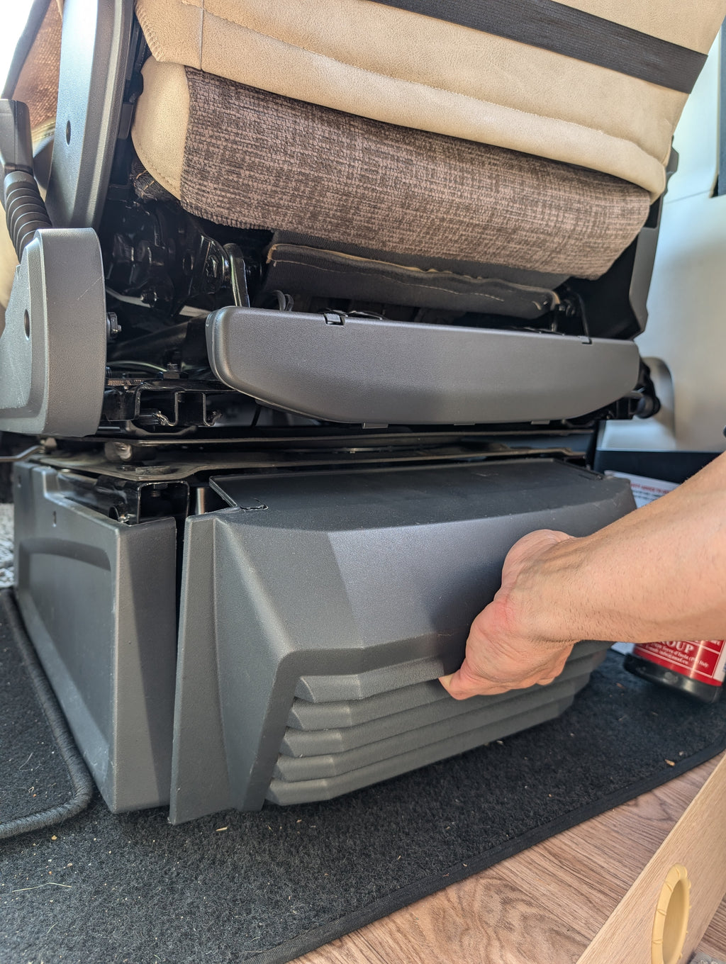 Magnet-Halterungen für Sitzblende Fiat Ducato, Citroen Jumper,  Peugeot Boxer